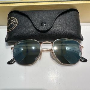 Flat Hexagonal Ray Ban sunglasses w/ mirrored lense